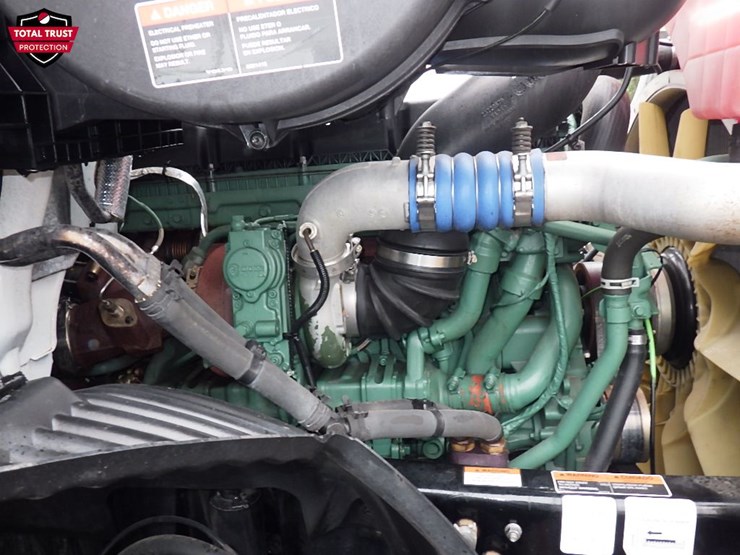 2024-volvo-vnr300-image-26
