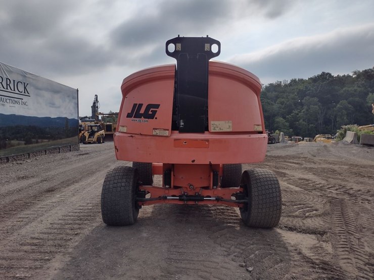 jlg-400s-image-2