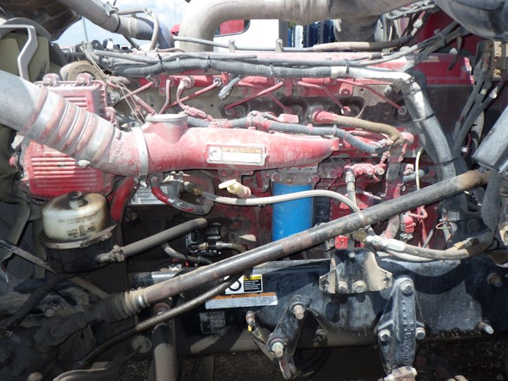 2012-peterbilt-389-image-24