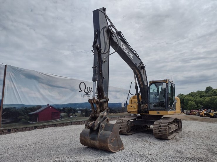 deere-160g-lc-image-44