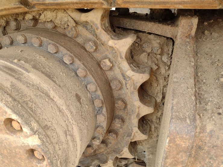 2007-deere-270d-lc-image-29