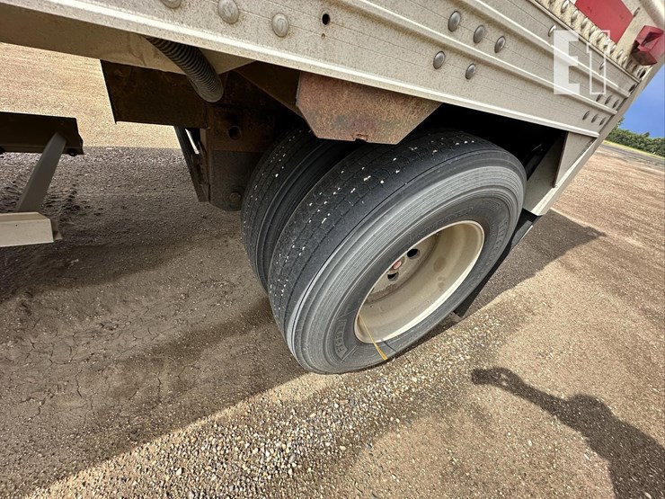 2013-timpte-grain-trailer-image-25