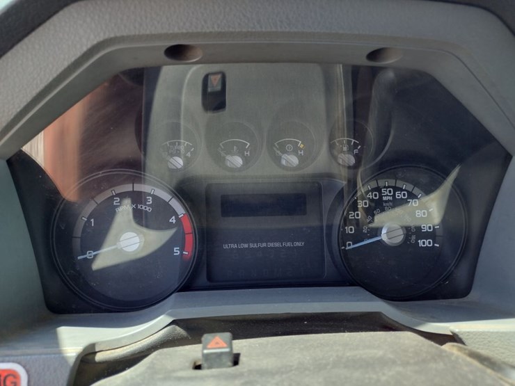 ford-f550-image-7