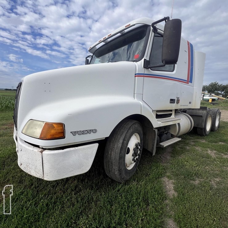 1999 VOLVO N14