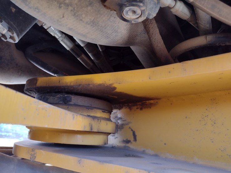 deere-724k-image-21
