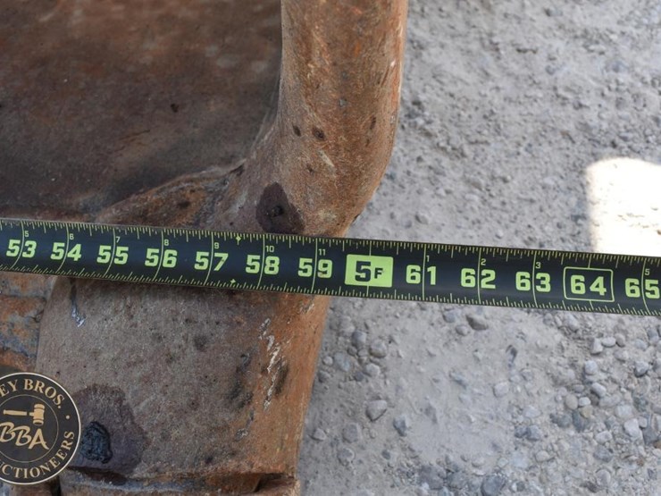 2016-deere-350g-lc-image-29