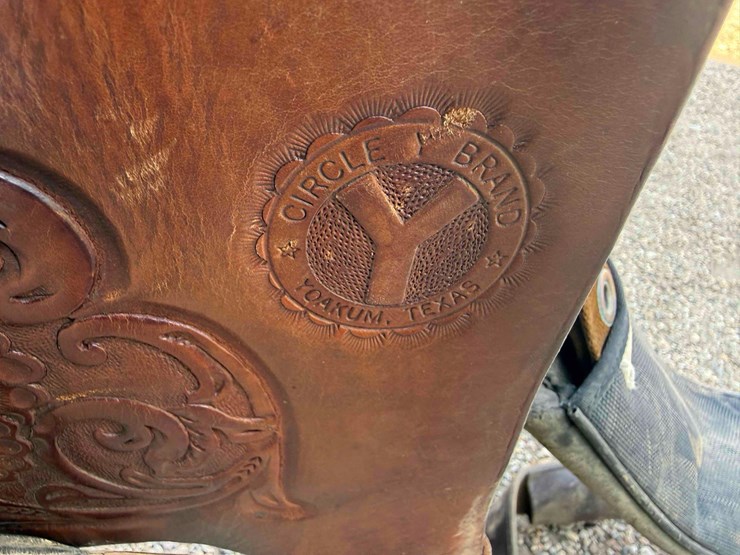 circle-y-brand-saddle-image-19