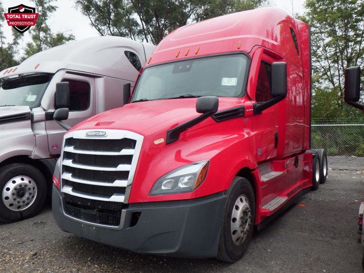 2022-freightliner-cascadia-126-image-1