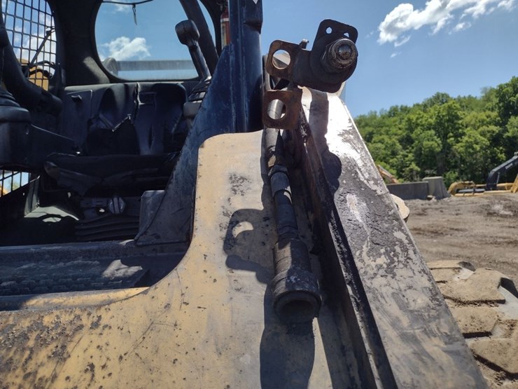 caterpillar-262c-image-18