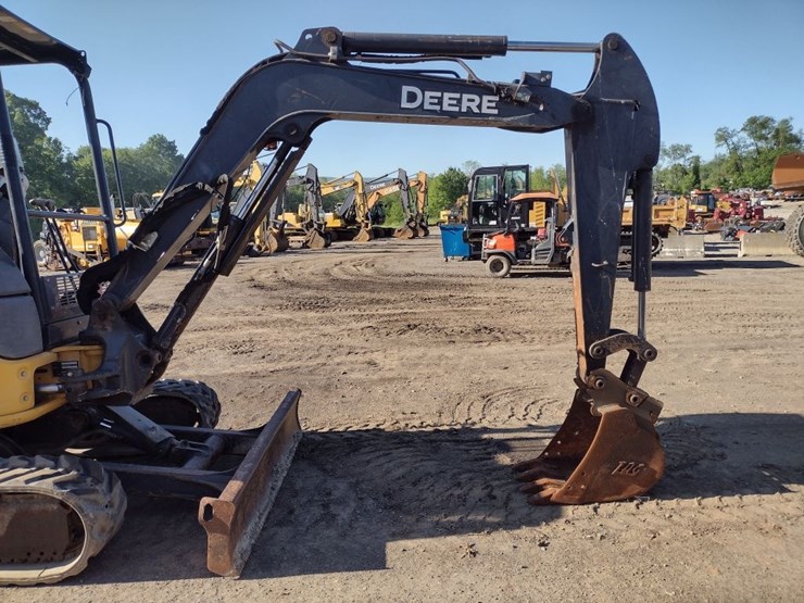 deere-35g-image-26