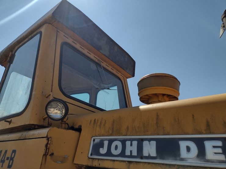 deere-644b-image-29