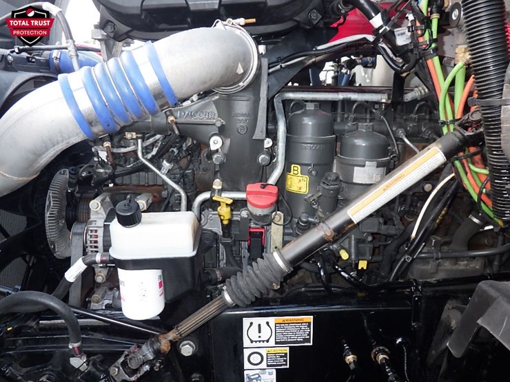 2024-kenworth-t680-image-19