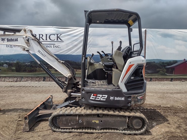 bobcat-e32i-image-13