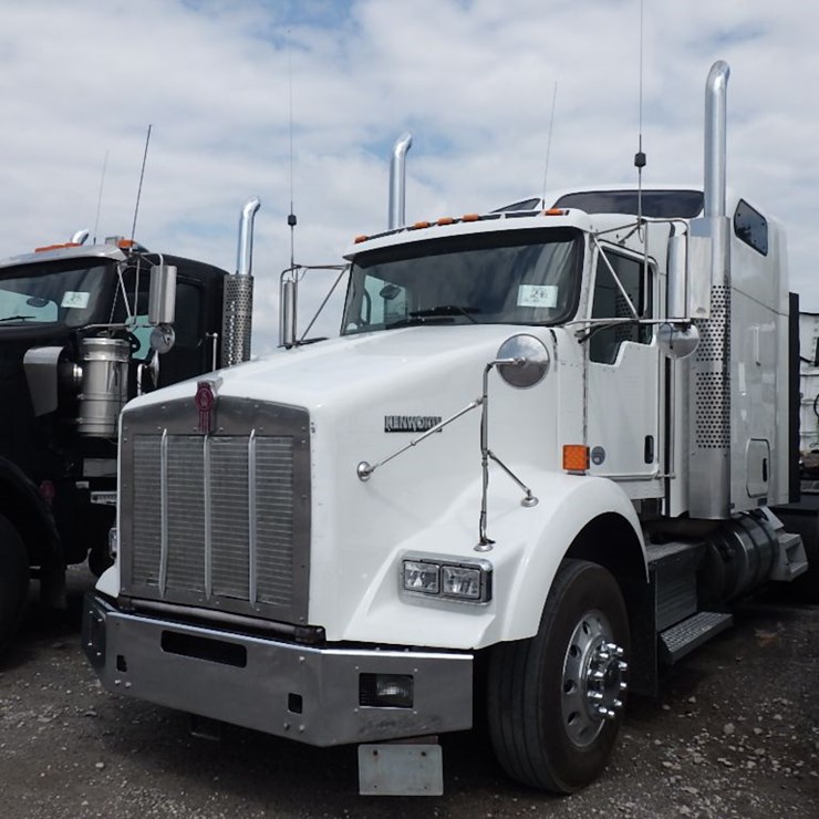 2016 KENWORTH T800