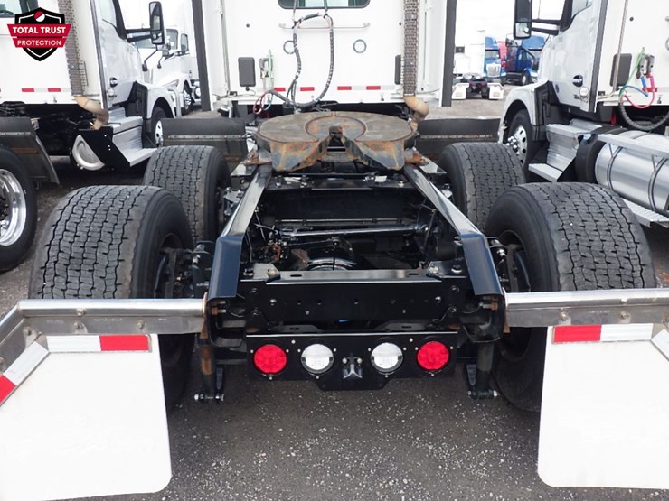 2024-kenworth-t680-image-9