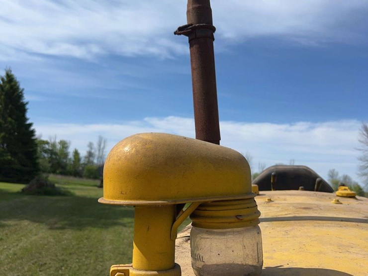 caterpillar-r4-image-10