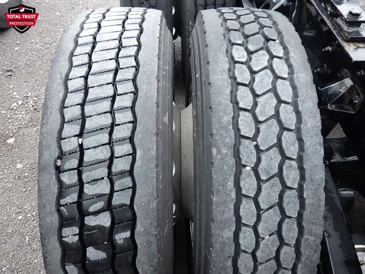 2023-kenworth-t680-image-10
