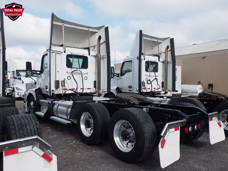 2024-kenworth-t680-image-12