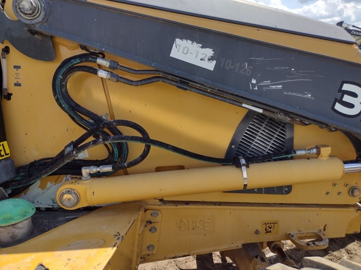 deere-310j-image-30