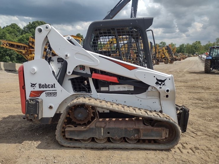 bobcat-t595-image-3