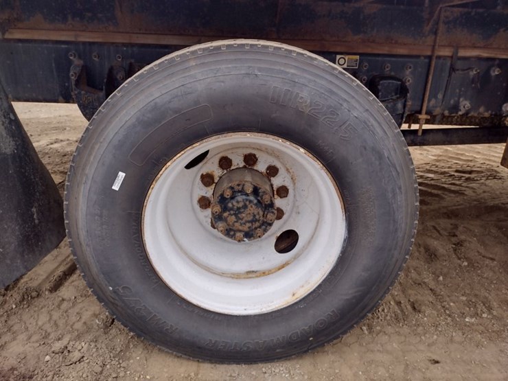 peterbilt-337-image-29