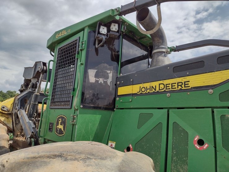 deere-648l-image-48