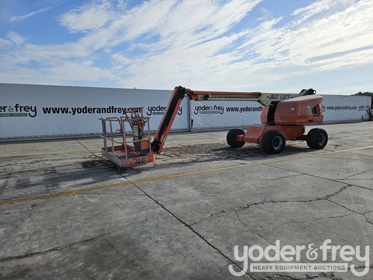 2018-jlg-460sj-image-2