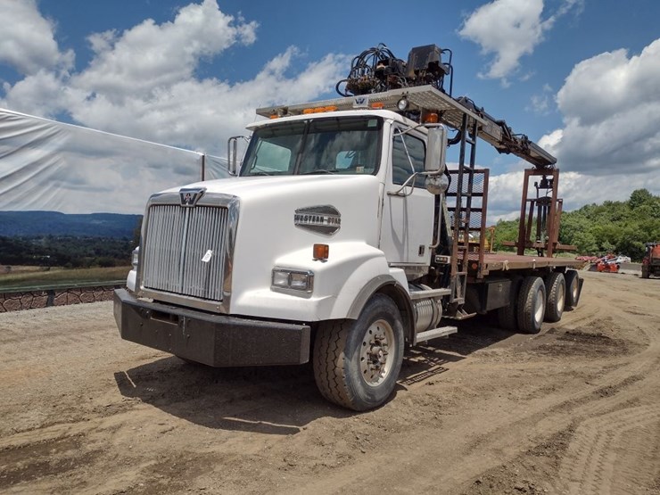western-star-4900-image-48