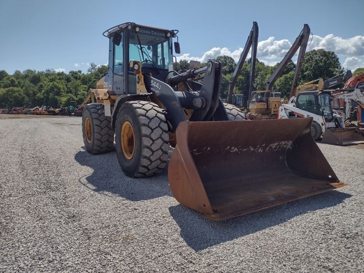 deere-544j-image-38