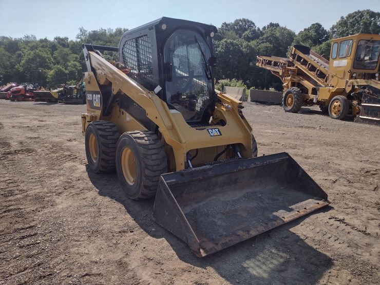 caterpillar-262d-image-29