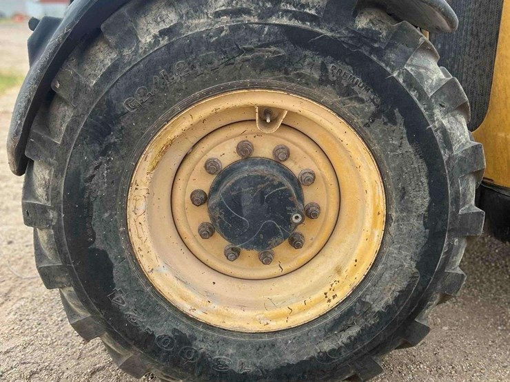caterpillar-tl642-image-18