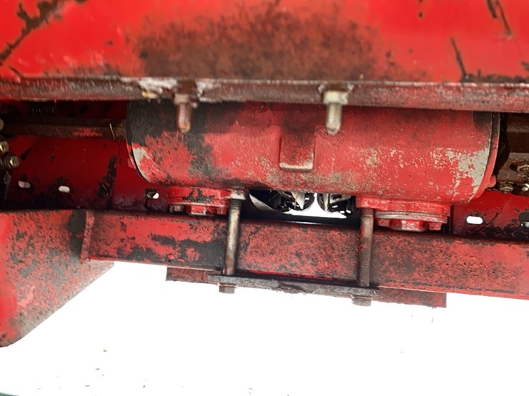 case-ih-1063-image-31