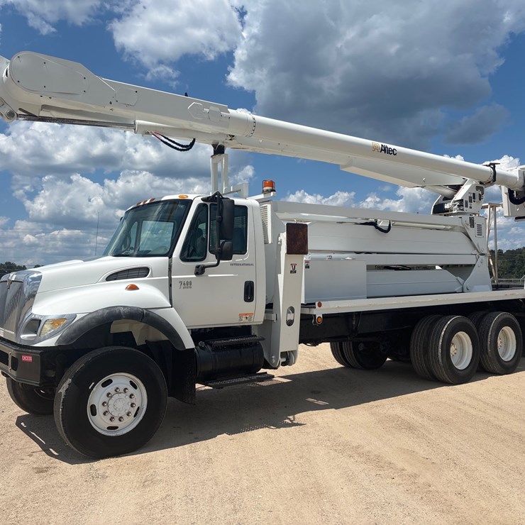 2006 INTERNATIONAL 7400