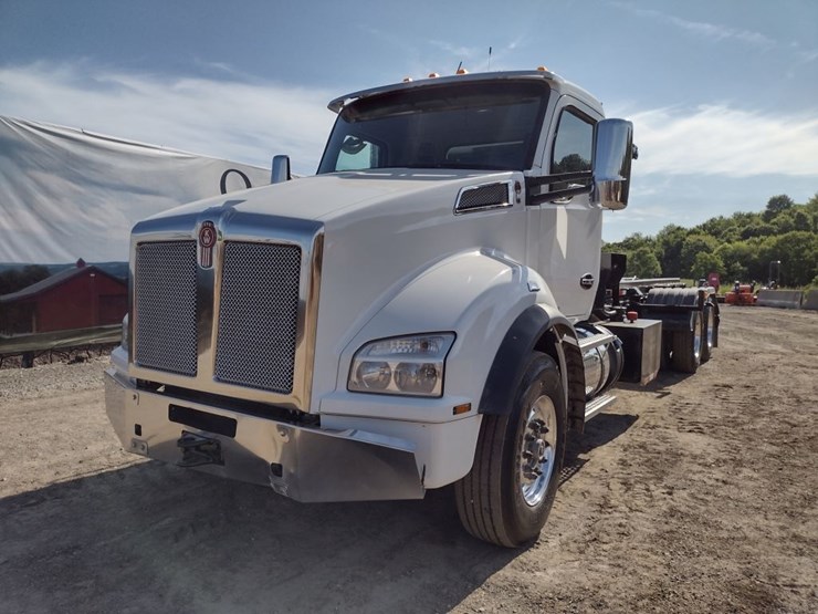kenworth-t880-image-39