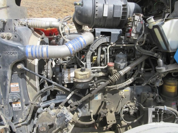 2015-kenworth-t800-image-6