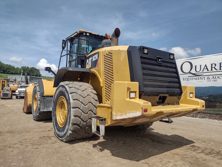 caterpillar-982m-image-33