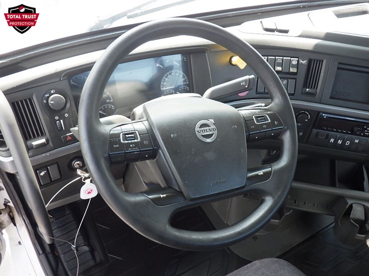2019-volvo-vnr300-image-21