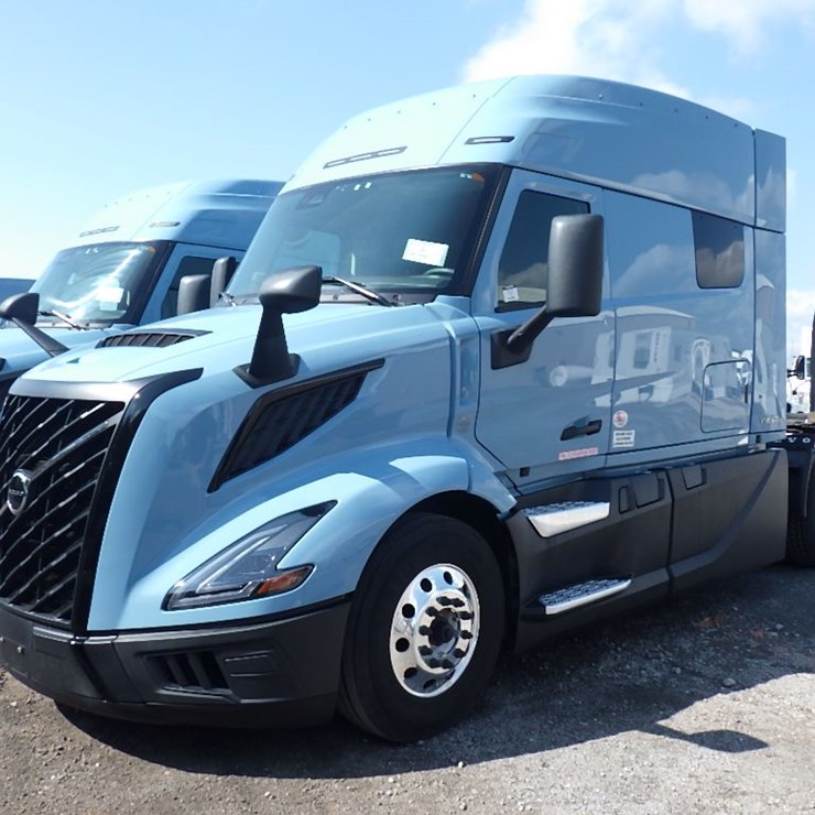 2026 VOLVO VNL840