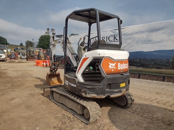 bobcat-e32-image-34