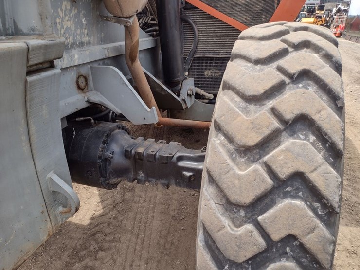 jlg-g10-55a-image-28