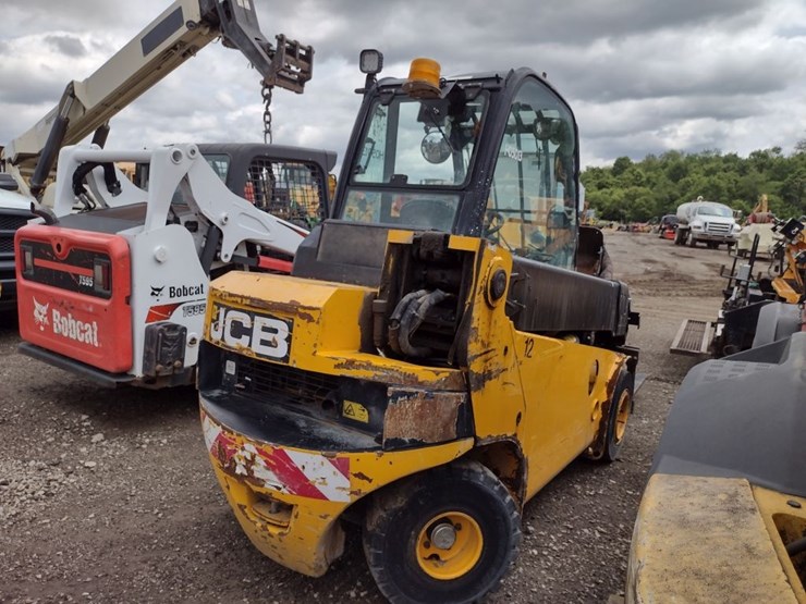 21-jcb-tlt35d-image-4