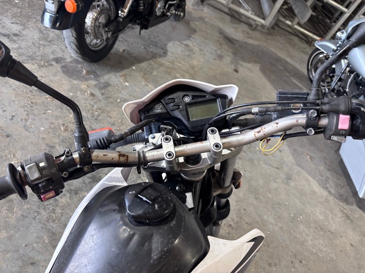 #36635-•-2008-yamaha-motorcycle-image-7