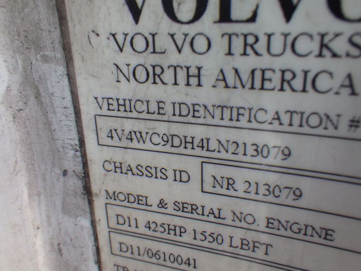 2020-volvo-vnr300-image-16