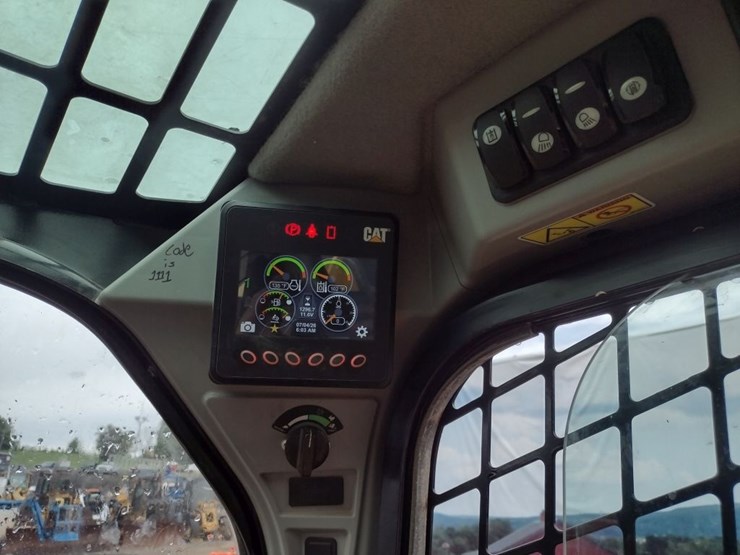 caterpillar-299d2-image-7