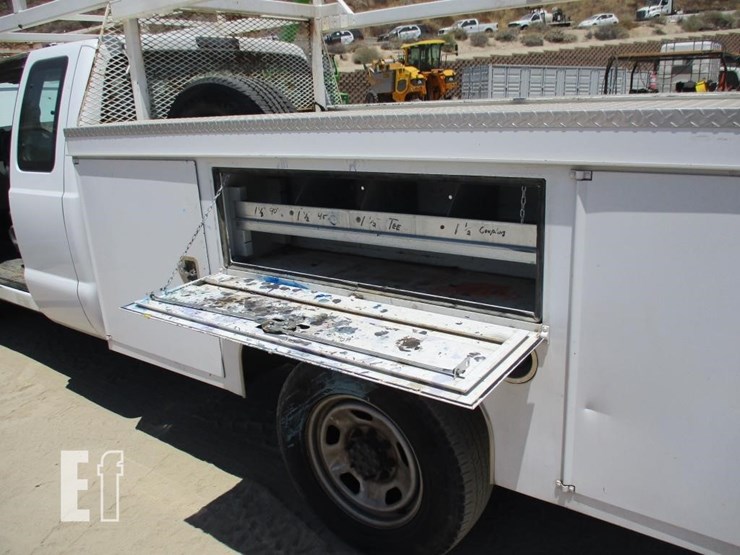 2016-ford-f350-image-14