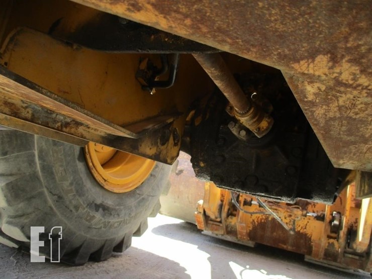 1994-deere-644g-image-21