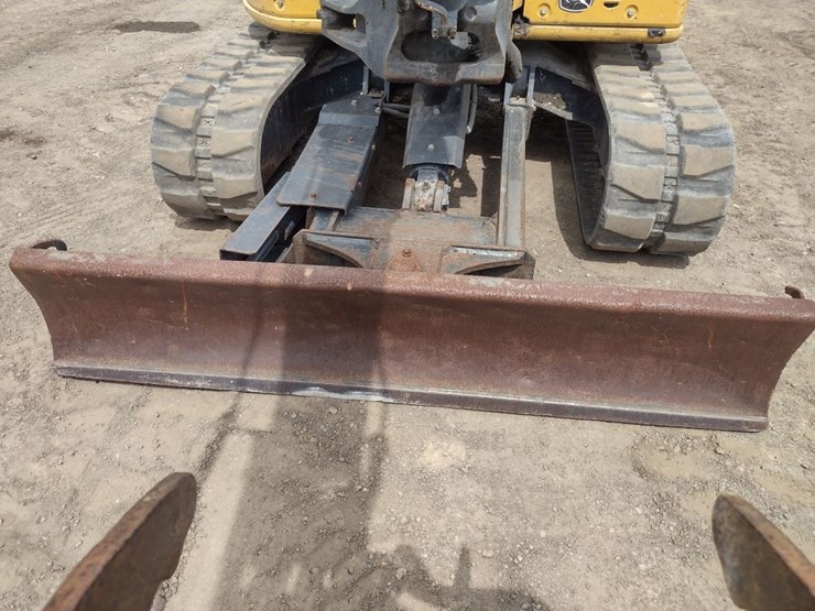 deere-60g-image-19