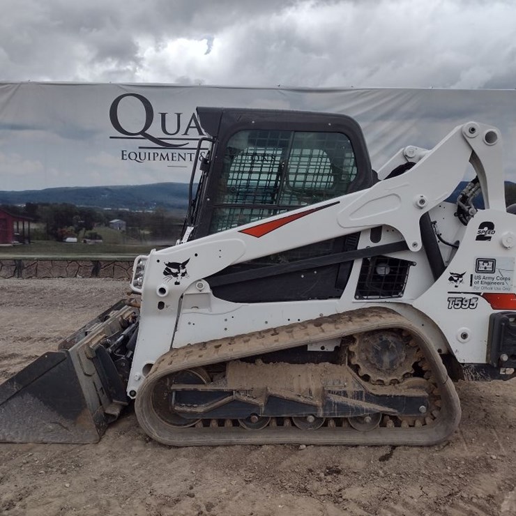 BOBCAT T595