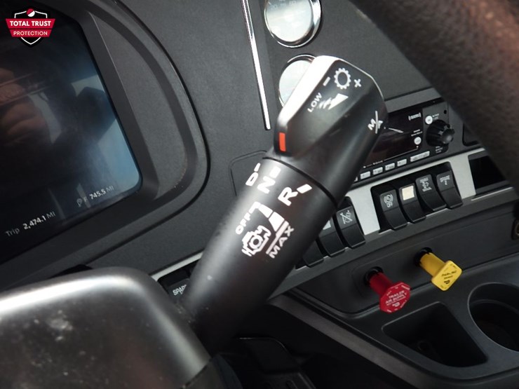 2024-kenworth-t680-image-15