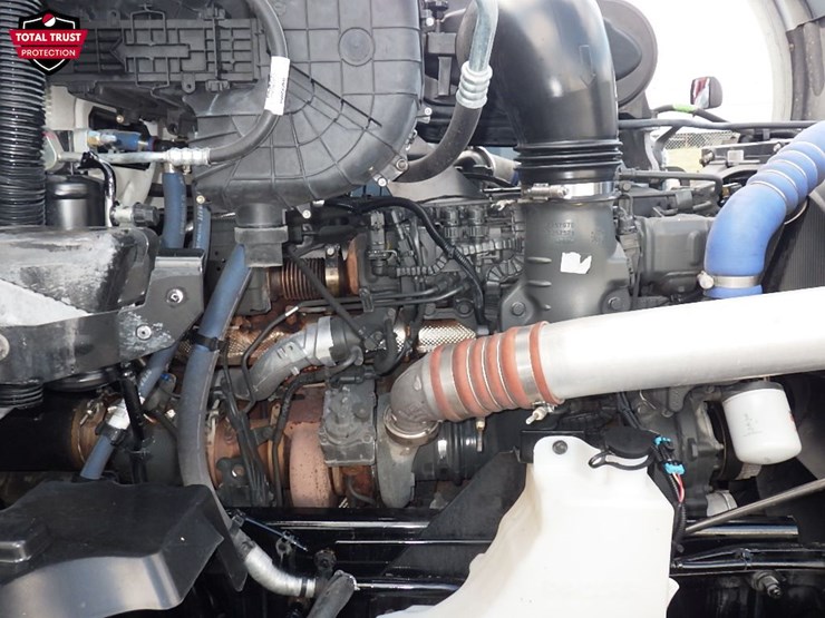 2024-kenworth-t680-image-21